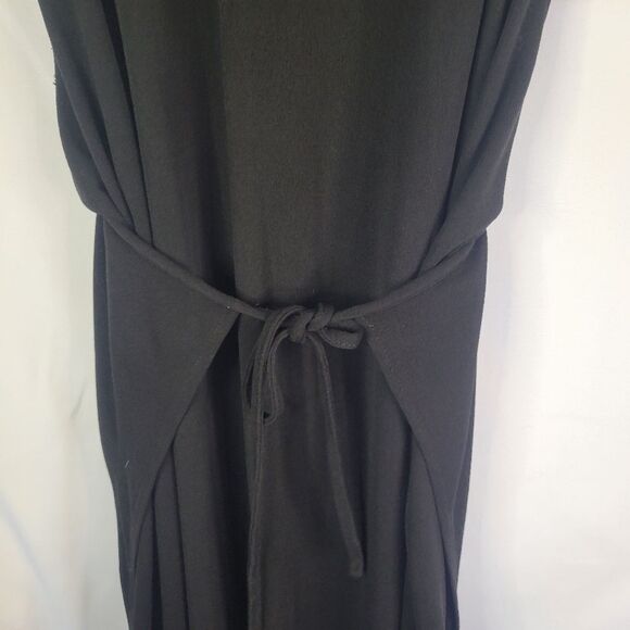 Louise Kennedy Elegant Black Sleeveless Wrap-Around Dress - Picture 5 of 14